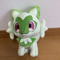 ポケモン　ニャオハのぬいぐるみ