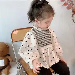 新品未使用 シャーリングハートブラウス 90サイズ