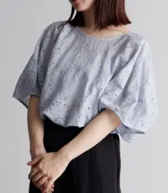 花柄レースランタンスリーブブラウス