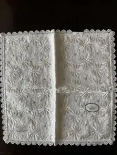 TOCCAトッカレース刺繍ガーゼコットンハンカチ