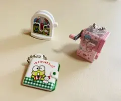 サンリオキャラクターズ レトロミニチュアチャーム　3点セット☆