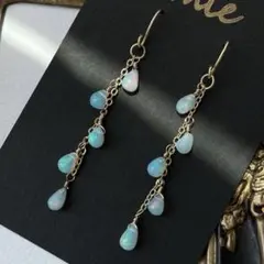 【アウトレット】14kgf ブルーカラーオパール ロングピアス