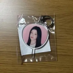 ILLIT グッズまとめ売り 15点セット - メルカリ