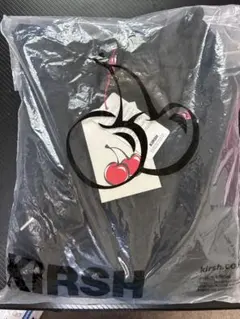 キルシー　SMALL CHERRY ZIP 長袖 フード パーカー　ブラックのサムネイル