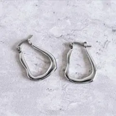 ★ラスト1点★シルバー ピアス フープ ユニセックス ステンレス シンプル