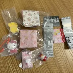 サンリオ　ガチャガチャ　まとめ売り　ハローキティ めじるしアクセサリー　カラビナ
