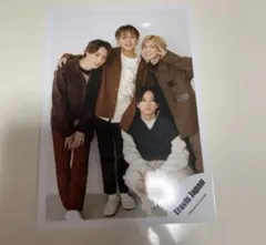 Travis Japan オフショ　公式写真　混合フォト