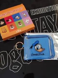ディズニーストア　シークレットPVCウォレット　ドナルド