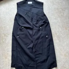 Vin ブラック ベスト　ジレ　パール付き