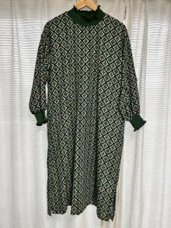 長袖ワンピース