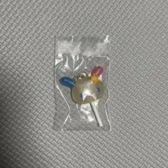 ガチャガチャ　サンリオ　カラフルキャンディチャーム　ウサハナ
