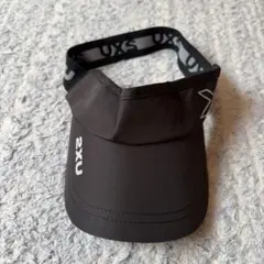 2XU 블랙 선 바이저