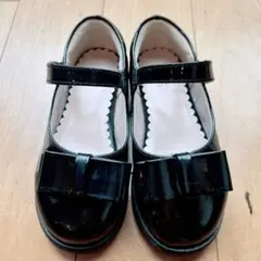 美品sorottoキッズフォーマル ストラップパンプス 17cm ブラック卒園式