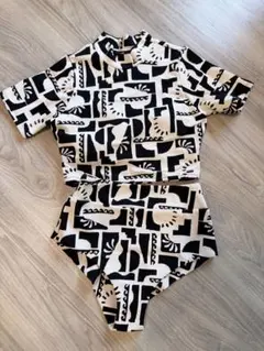 Rip curl 水着　2ピース　ハイネック　おしゃれ　サーフィン　海外