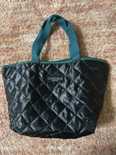 GODIVA キルティング トートバッグ ブラックのサムネイル