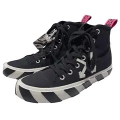 Off-White MID TOP VULCANIZEDハイカット スニーカーのサムネイル