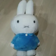 ミッフィー ぬいぐるみ ブルーの服