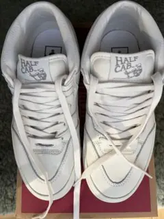 新品未使用VANS HALF CAB ホワイトスニーカー