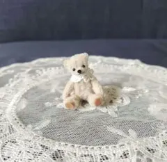 Item thumbnail for item bab2f972-bf7a-4db2-a8a4-2da4b53c0f03