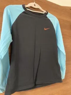 NIKE ナイキ DRI-FIT 長袖Tシャツ 140-150cm