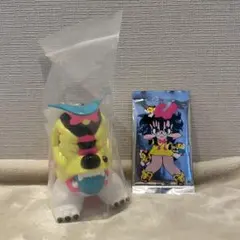 GRAPE BRAIN 怪獣PUMP ソフビ　カード GRAPE BRAIN's new vinyl toy 