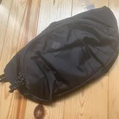 コロンビア　ブラック ボディバッグ ナイロン製
