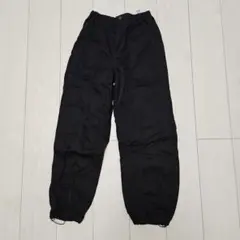 GU ウエストゴム 黒 カジュアルパンツのサムネイル