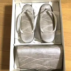 草履 バッグ セット　シルバーにピンクのライン模様