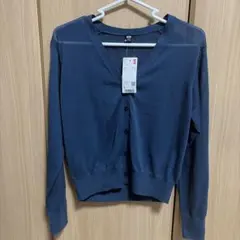 ユニクロ　ライトVネックカーディガン　ブルー