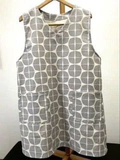 Item thumbnail for item 1aae7b4f-5b37-4f4d-8e57-e8243b02a77c