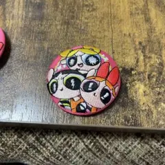 パワーパフガールズ 刺繍缶バッジビスケット