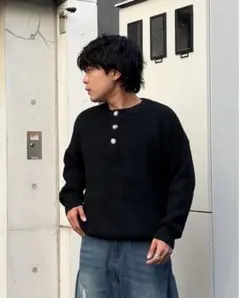 yolo ラウンドネックボタンニット