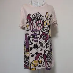 ScoLar グラフィックプリント 半袖Tシャツ ピンクベージュ Мサイズのサムネイル