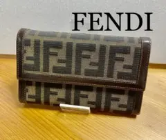 FENDI   フェンディ  ズッカ柄  二つ折り財布  長財布