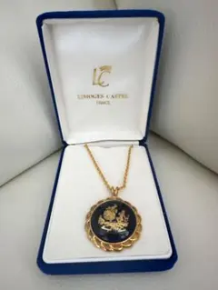 【新品未使用】LIMOGES CASTELゴールドチェーンネックレスのサムネイル