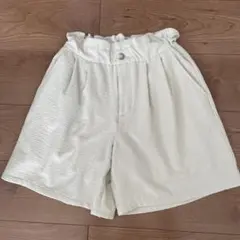 GU ホワイト ハーフパンツ Lサイズ（150㎝〜160㎝）