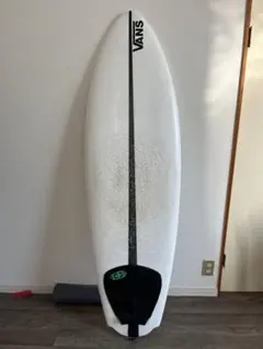 サーフボード ショート