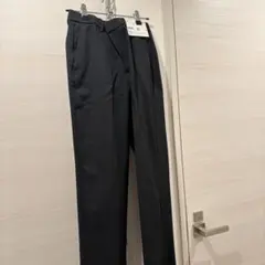 ユニクロ　スーツ　パンツ　感動パンツS