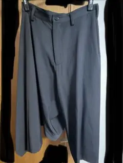 YOHJI YAMAMOTO ヨウジヤマモト7部丈袴パンツ　　アシンメトリーのサムネイル