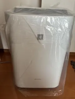 新品未使用箱不良　シャープ　プラズマクラスター衣類乾燥除湿機 CM-S100-W 新品未使用箱不良 SHARP プラズマクラスター冷風・衣類乾燥除湿機 CM