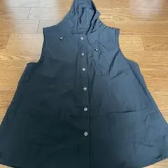 フード付きブラックベスト M-L