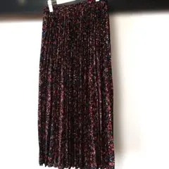 niko and　花柄プリーツロングスカート