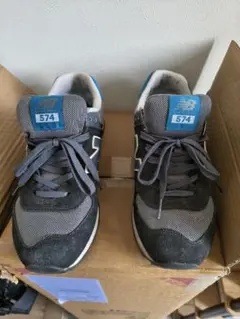 New Balance 574 グレー/ブルー スニーカー