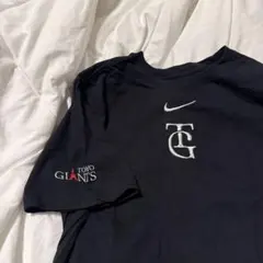 読売ジャイアンツNIKEプラクティスハイグレード Tシャツ - メルカリ
