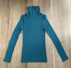 ユニクロ 極暖ヒートテックシームレスリブタートルネックT グリーン L