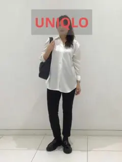 UNIQLO　ユニクロ　サテンシャツブラウスのサムネイル
