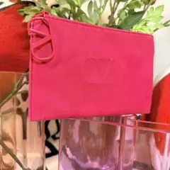 VALENTINO ヴァレンティノ ポーチ ピンクのサムネイル
