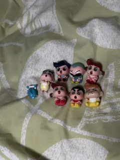 クレヨンしんちゃんお座りコレクションです。 ガチャガチャで獲得しました。