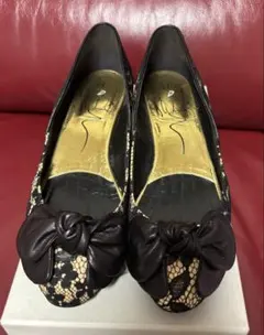 a pair レース　リボン　パンプス　フラットシューズ　約28000円のサムネイル