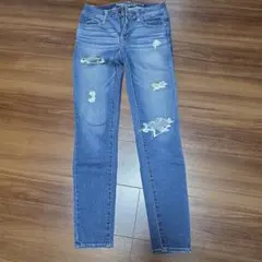 American Eagle Outfitters スキニーデニム　ダメージのサムネイル
